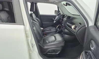 Jeep Renegade 2015, 121039 км, за 4428.88 USD - фото 11