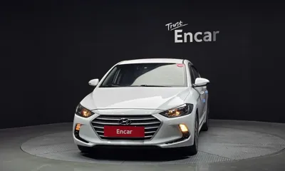 Hyundai Avante 2018, 121260 км, за 6336.31 USD