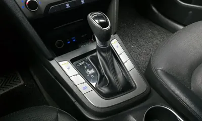 Hyundai Avante 2018, 121260 км, за 6336.31 USD - фото 9
