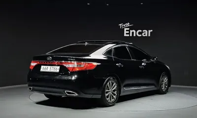 Hyundai Grandeur 2012, 241163 км, за 1885.2 USD