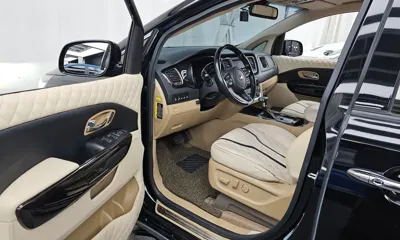 Kia Canival 2019, 133677 км, за 9580.44 USD - фото 10