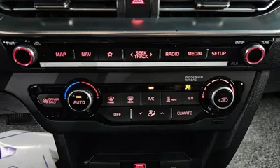 Kia Niro 2022, 111354 км, за 11636.22 USD - фото 19