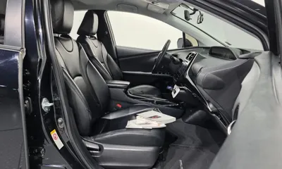 Toyota Prius 2018, 122878 км, за 8402.26 USD - фото 11