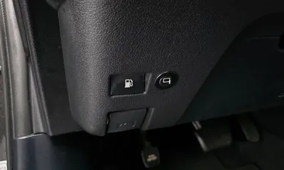 Toyota Prius 2018, 122878 км, за 8402.26 USD - фото 18