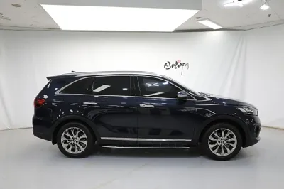 Kia Sorento 2019, 74713 км, за 12091.27 USD