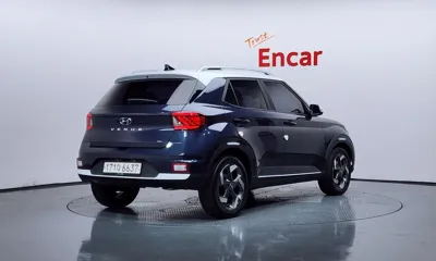 Hyundai Venue 2020, 31722 км, за 9583.83 USD