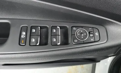 Hyundai Santafe 2022, 38936 км, за 16091.21 USD - фото 30