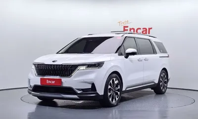 Kia Canival · 2021 год