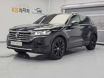 Volkswagen Touareg 2020, 80333 км, за 29415.67 USD