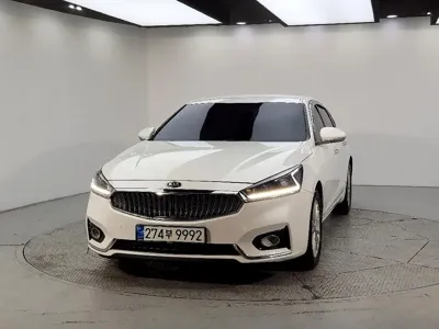 Kia K7 2017, 300000 км, за 2925.08 USD