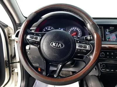 Kia K7 2017, 300000 км, за 2925.08 USD - фото 11