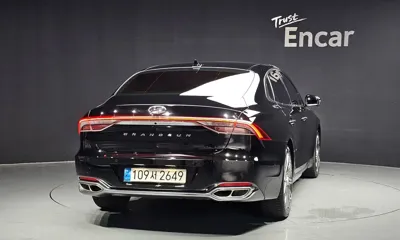 Hyundai Grandeur 2022, 58986 км, за 16446.72 USD
