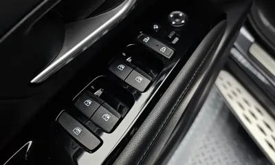 Hyundai Tucson 2021, 60587 км, за 18145.68 USD - фото 16