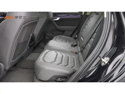 Volkswagen Touareg 2021, 62000 км, за 32857.39 USD - фото 7