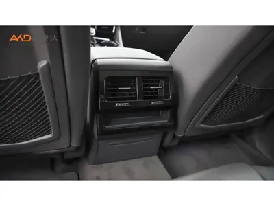 Volkswagen Touareg 2021, 62000 км, за 32857.39 USD - фото 9