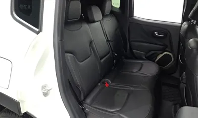 Jeep Renegade 2015, 70519 км, за 5616.12 USD - фото 12
