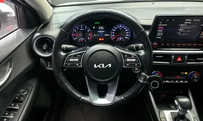 Kia K3 2022, 136240 км, за 9778.66 USD - фото 13