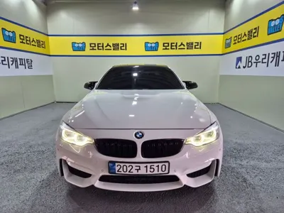 BMW M4 · 2016 год