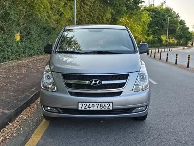 Hyundai Starex 2012, 126770 км, за 4825.49 USD