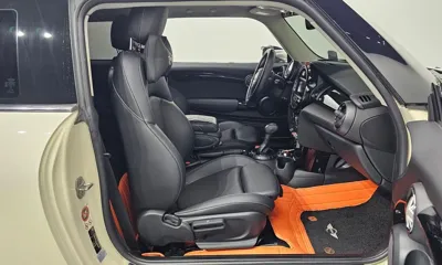 MINI Cooper 2018, 53449 км, за 8861.76 USD - фото 11