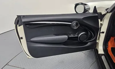 MINI Cooper 2018, 53449 км, за 8861.76 USD - фото 24