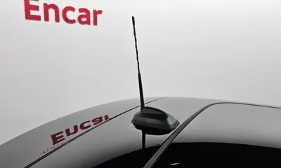 MINI Cooper 2018, 53449 км, за 8861.76 USD - фото 30