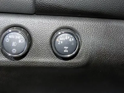 ChevroletGMDaewoo Colorado 2020, 58215 км, за 14113.17 USD - фото 14