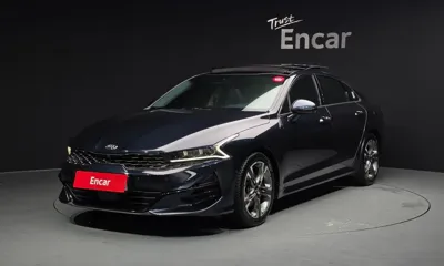 Kia K5 · 2021 год