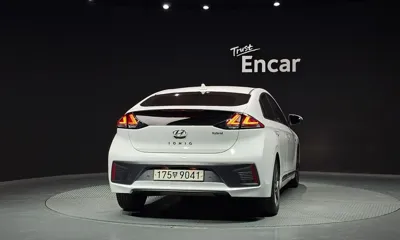 Hyundai Ioniq 2020, 93605 км, за 10733.81 USD