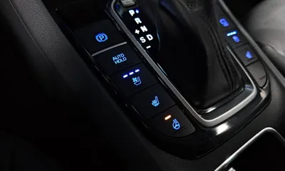 Hyundai Ioniq 2020, 93605 км, за 10726.12 USD - фото 17