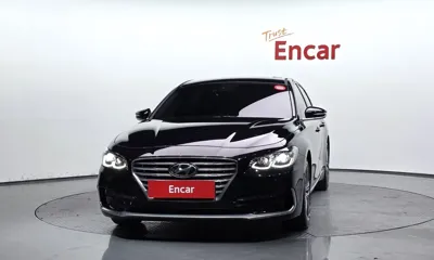 Hyundai Grandeur 2018, 122216 км, за 10083.28 USD
