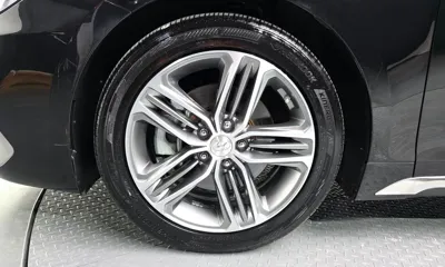 Hyundai Grandeur 2018, 122216 км, за 10083.28 USD