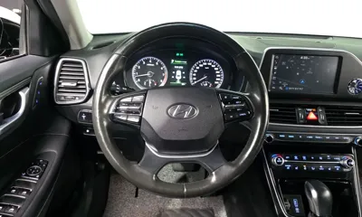 Hyundai Grandeur 2018, 122216 км, за 10076.05 USD - фото 12