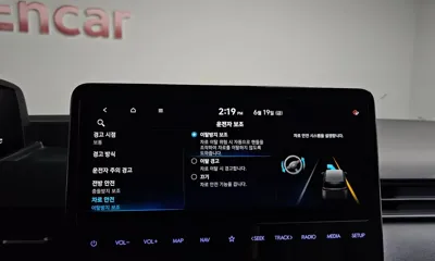 Hyundai Staria 2024, 93668 км, за 15622.95 USD - фото 31
