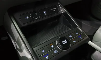 Hyundai Kona 2026, 6814 км, за 15628.05 USD - фото 18
