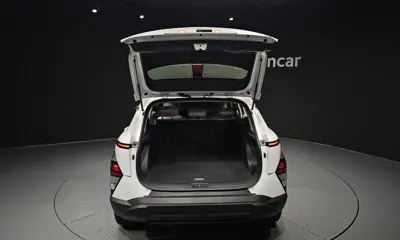Hyundai Kona 2026, 6814 км, за 15628.05 USD - фото 20