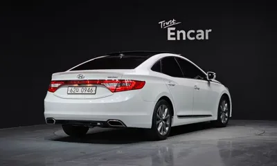 Hyundai Grandeur 2016, 82714 км, за 6541.13 USD