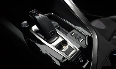 Peugeot 5008 2021, 80250 км, за 18786.97 USD - фото 9