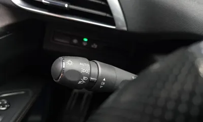 Peugeot 5008 2021, 80250 км, за 18786.97 USD - фото 28