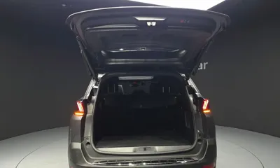 Peugeot 5008 2021, 80250 км, за 18786.97 USD - фото 32