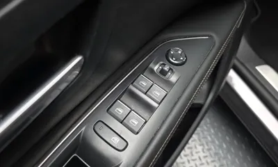 Peugeot 5008 2021, 80250 км, за 18786.97 USD - фото 36