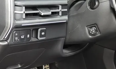 Hyundai Santafe 2024, 33797 км, за 25027.62 USD - фото 29