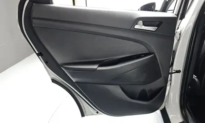 Hyundai Tucson 2017, 84991 км, за 7866.21 USD - фото 25