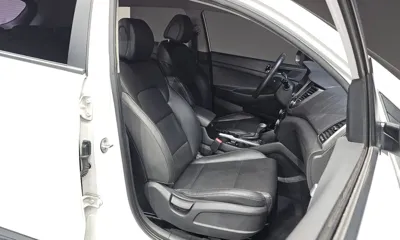 Hyundai Tucson 2017, 84991 км, за 7866.21 USD - фото 26