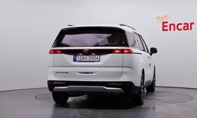 Kia Canival 2021, 75479 км, за 15374.6 USD