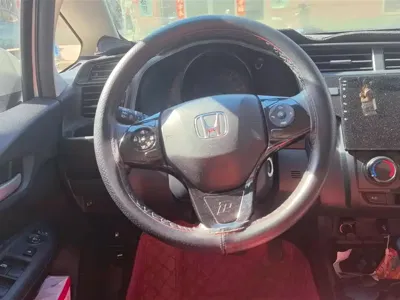 Honda Fit 2019, 71600 км, за 6114.72 USD - фото 15