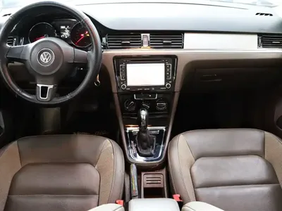 Volkswagen Bora 2015, 142000 км, за 5227.43 USD - фото 6