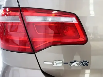Volkswagen Bora 2015, 142000 км, за 5227.43 USD - фото 17