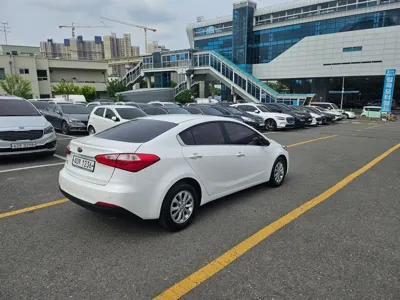 Kia K3 2015, 139889 км, за 3615.64 USD - фото 6