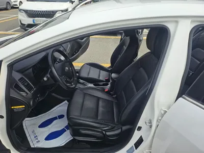 Kia K3 2015, 139889 км, за 3615.64 USD - фото 9